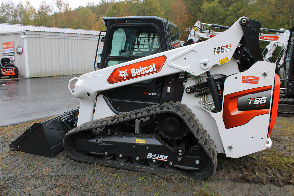 Main image Bobcat T86