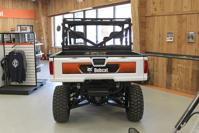 Image of Bobcat UV34 equipment image 3