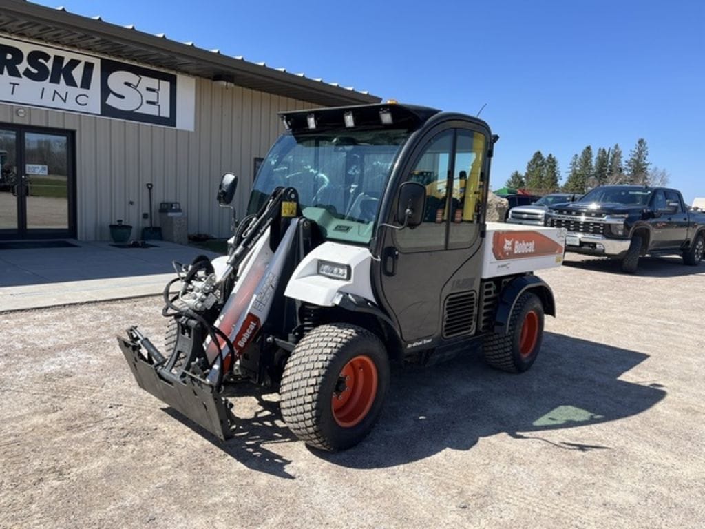 2023 Bobcat UW56 Equipment Image0