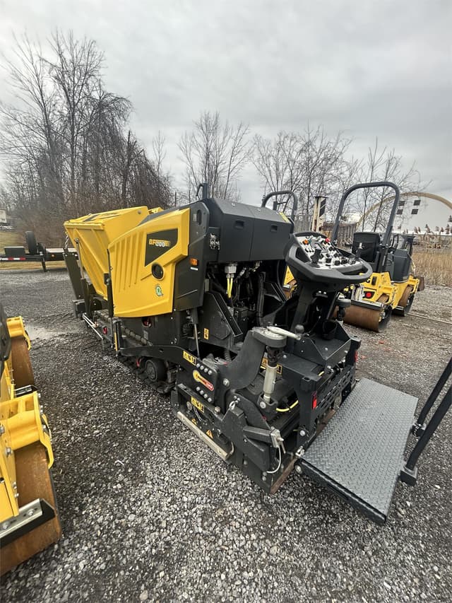 Image of Bomag BF200C-2 equipment image 1