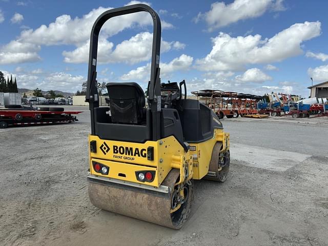 Image of Bomag BW120SL-5 equipment image 2