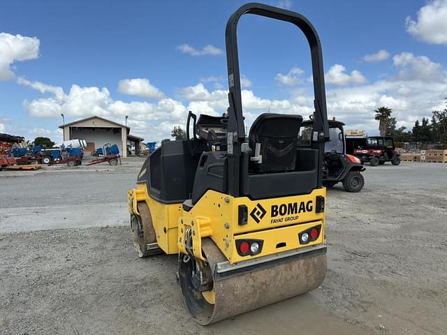 Image of Bomag BW120SL-5 equipment image 3