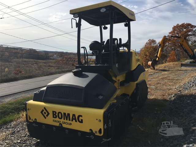Image of Bomag BW11RH equipment image 2