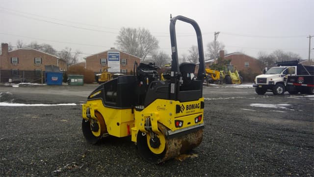 Image of Bomag BW120AD-5 equipment image 1