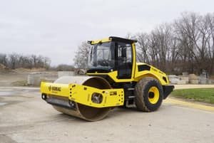 2023 Bomag BW211D-5 Image
