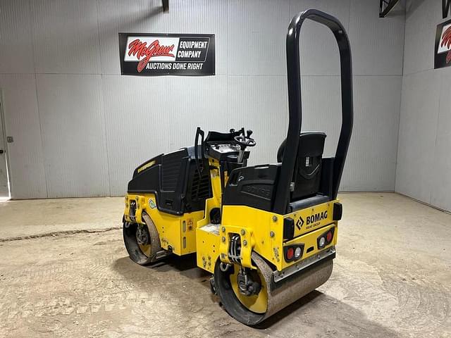 Image of Bomag BW90 AD-5  equipment image 2