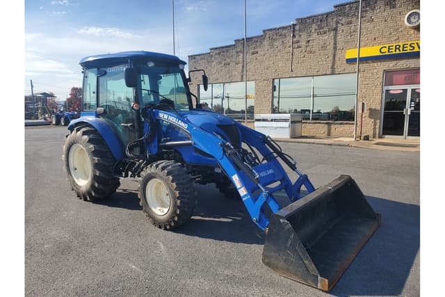Image of New Holland Boomer 50 equipment image 1