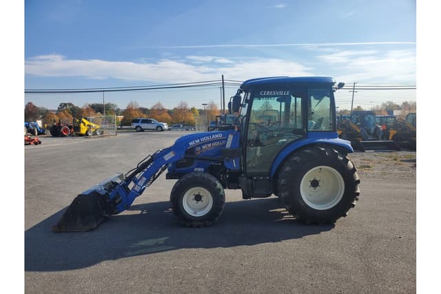 Image of New Holland Boomer 50 equipment image 2