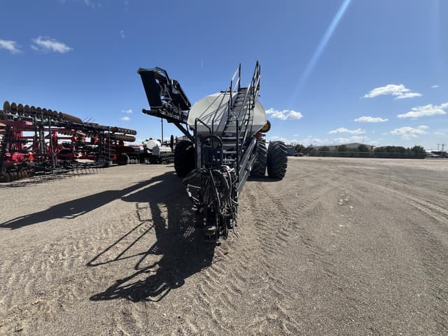 Image of Bourgault 3335-66 equipment image 2