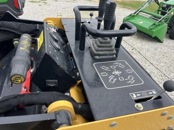 Image of Boxer 700HDX equipment image 4