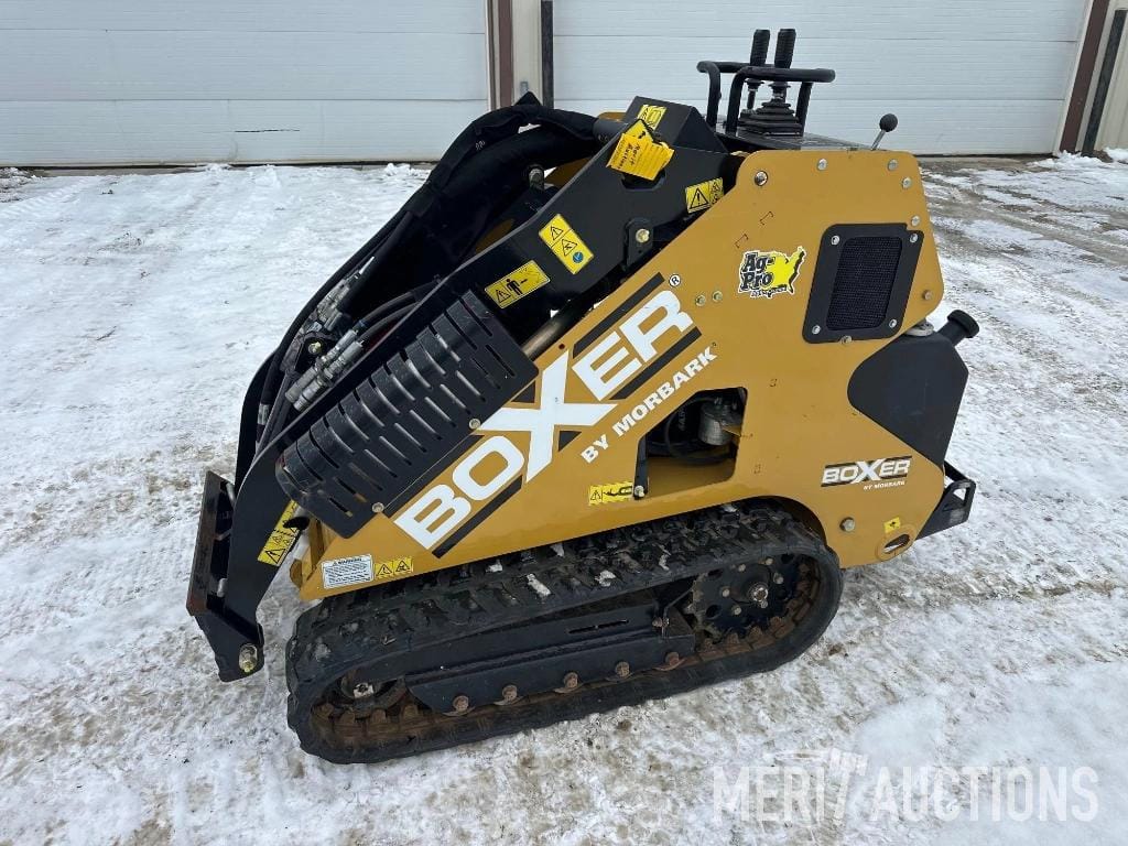 2023 Boxer 700HDX Equipment Image0