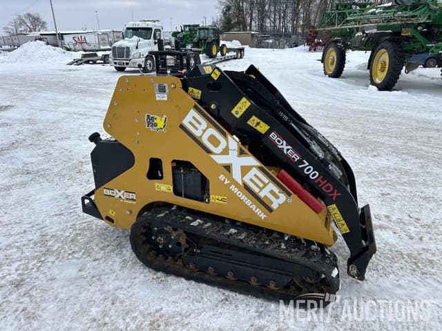 Image of Boxer 700HDX equipment image 3