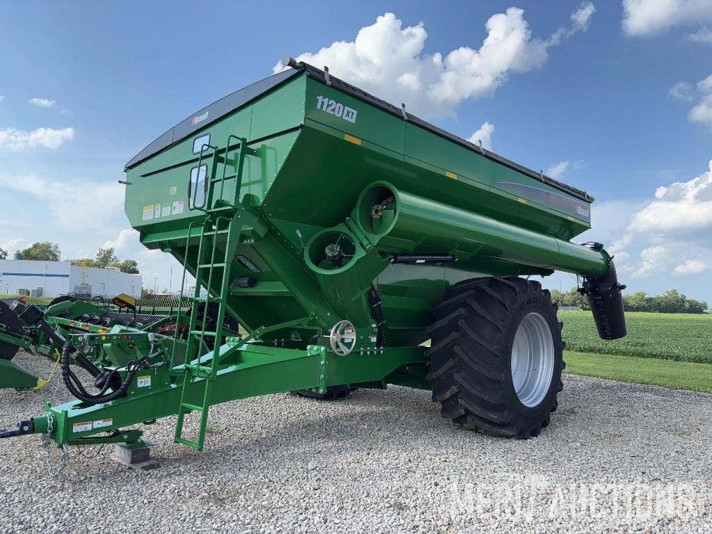 2023 Brandt 1120XT Equipment Image0