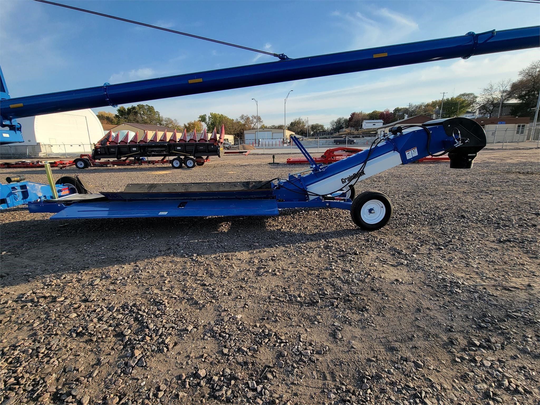 2023 Brandt GrainDeck Equipment Image0