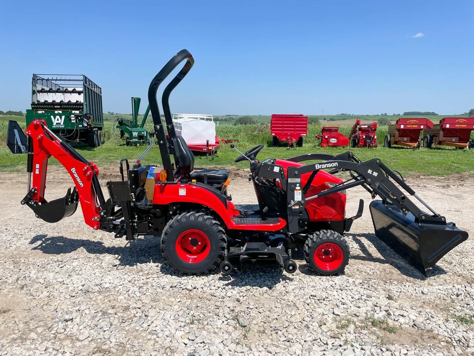 2024 Branson 2205H Equipment Image0