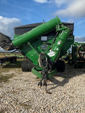 2023 Brent 2598 Equipment Image0