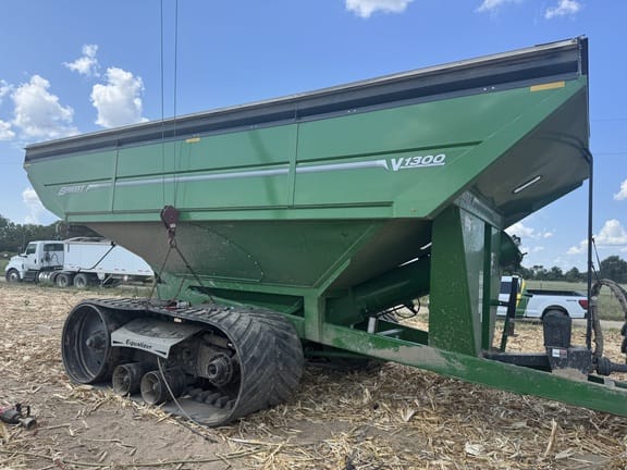 2023 Brent V1300 Equipment Image0