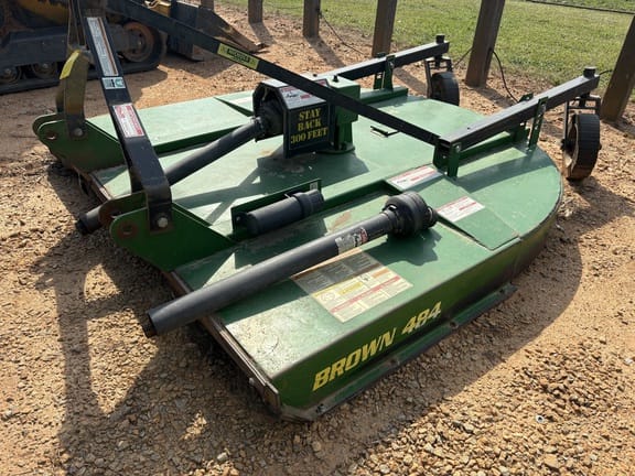 2023 Brown 484 Equipment Image0