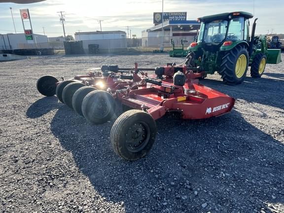 Image of Bush Hog 2215 equipment image 3
