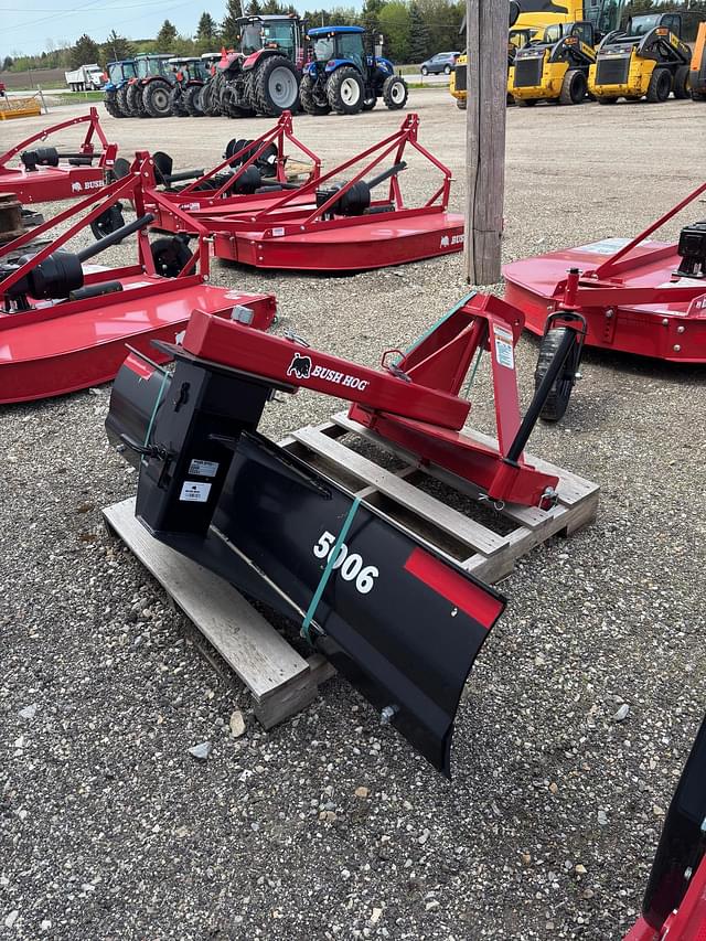 Image of Bush Hog 5006 equipment image 3