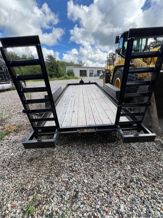 Image of Caterpillar 232D3 equipment image 2