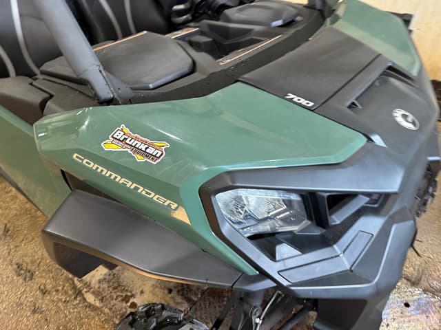 Image of Can-Am Outlander 700 equipment image 4