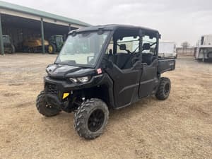 2023 Can-Am Defender HD10 Image