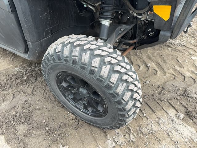 Image of Can-Am Defender HD10 equipment image 3