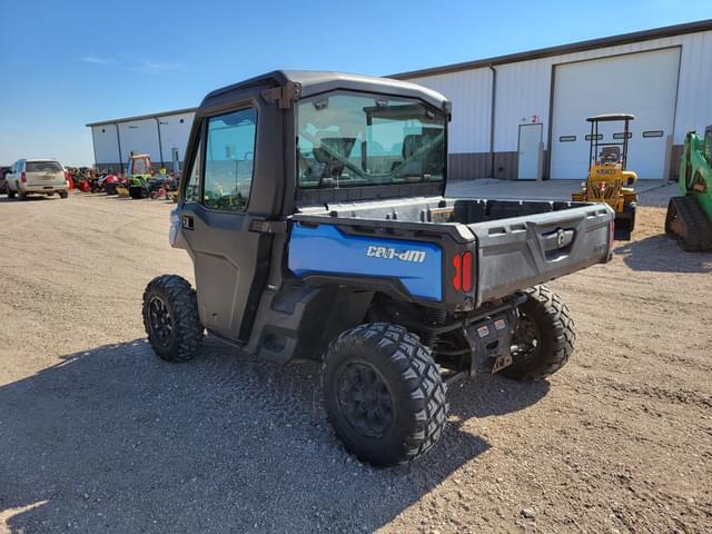Image of Can-Am Defender HD10 equipment image 3