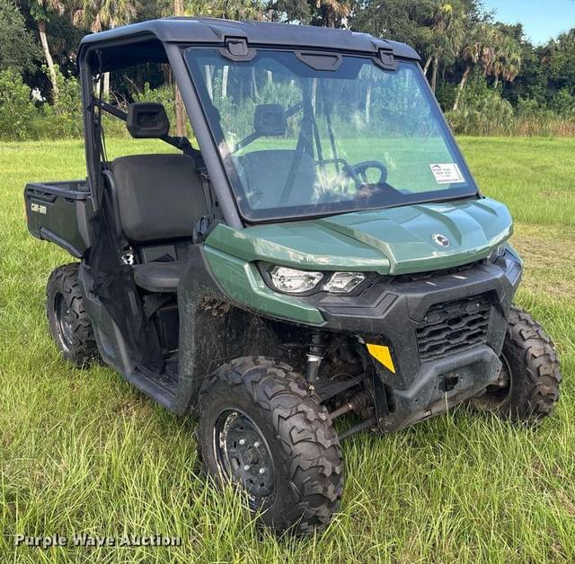 Image of Can-Am Defender HD7 equipment image 2