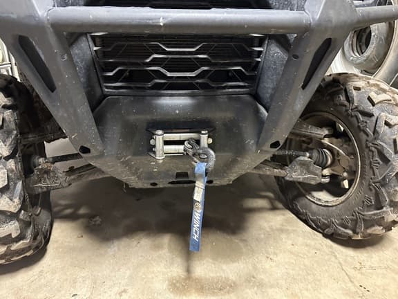 Image of Can-Am Defender HD9 equipment image 3