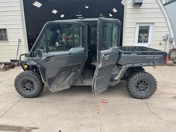 Image of Can-Am Defender Limited HD10 equipment image 4