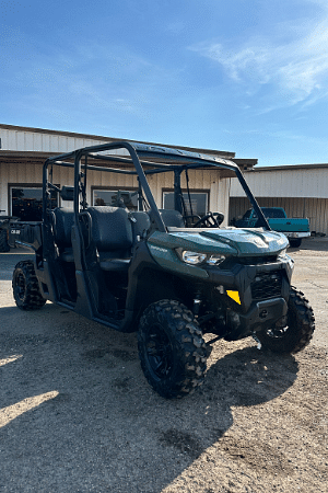 Image of Can-Am Defender Max HD9 Image 0