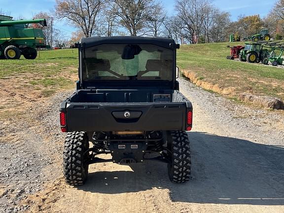 Image of Can-Am HD10 Limited equipment image 2