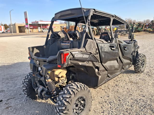 Image of Can-Am Maverick Sport equipment image 4