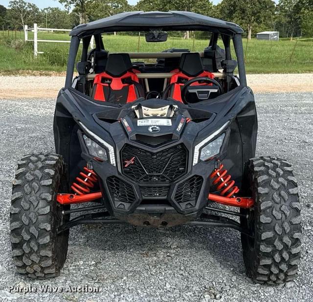 Image of Can-Am Maverick X3 equipment image 1