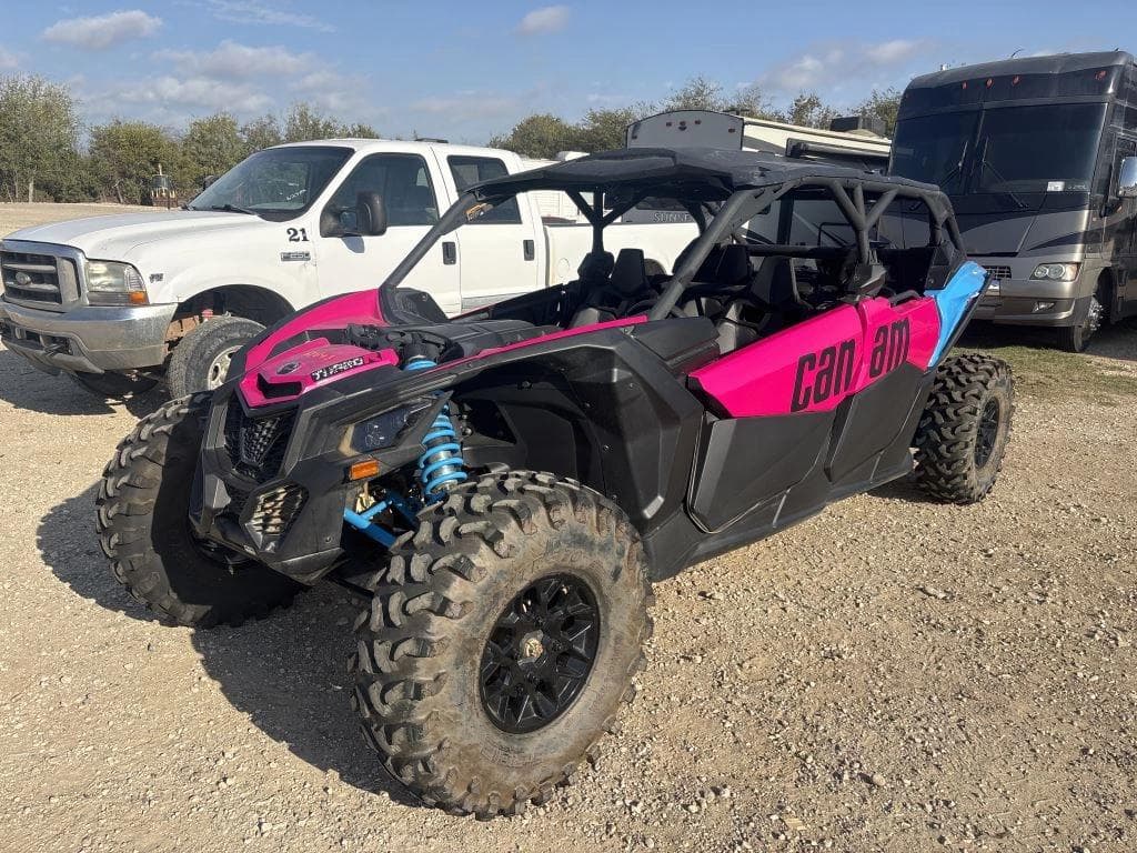 Image of Can-Am Maverick X3 Primary image