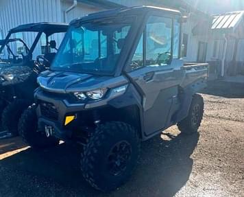 Main image Can-Am Defender HD10