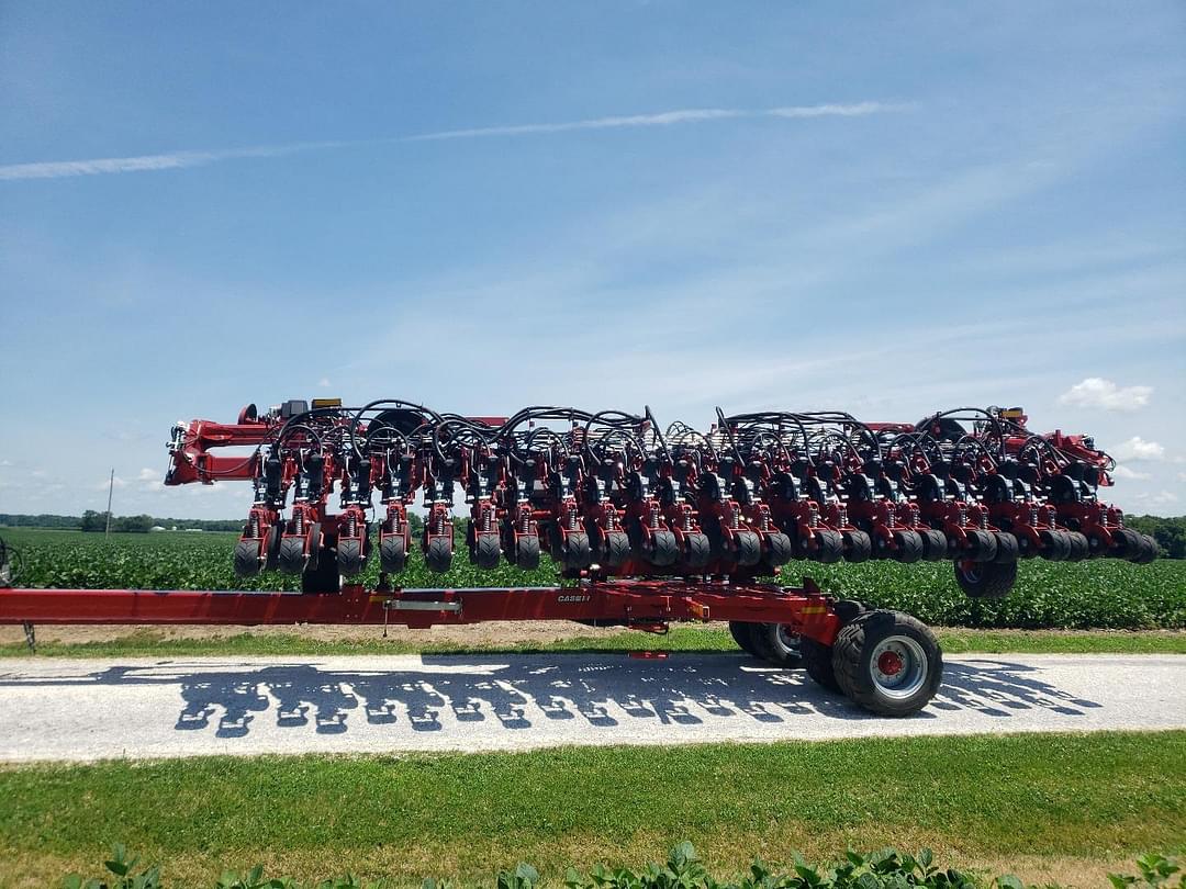 Image of Case IH 2140 Primary image