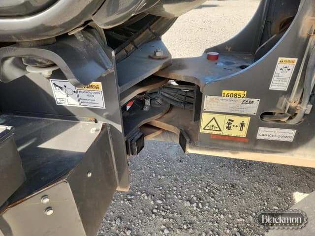 Image of Case 321F equipment image 2