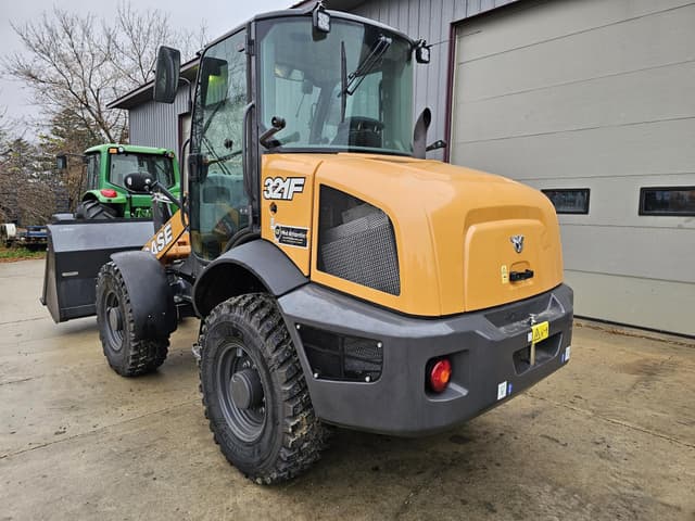 Image of Case 321F equipment image 2