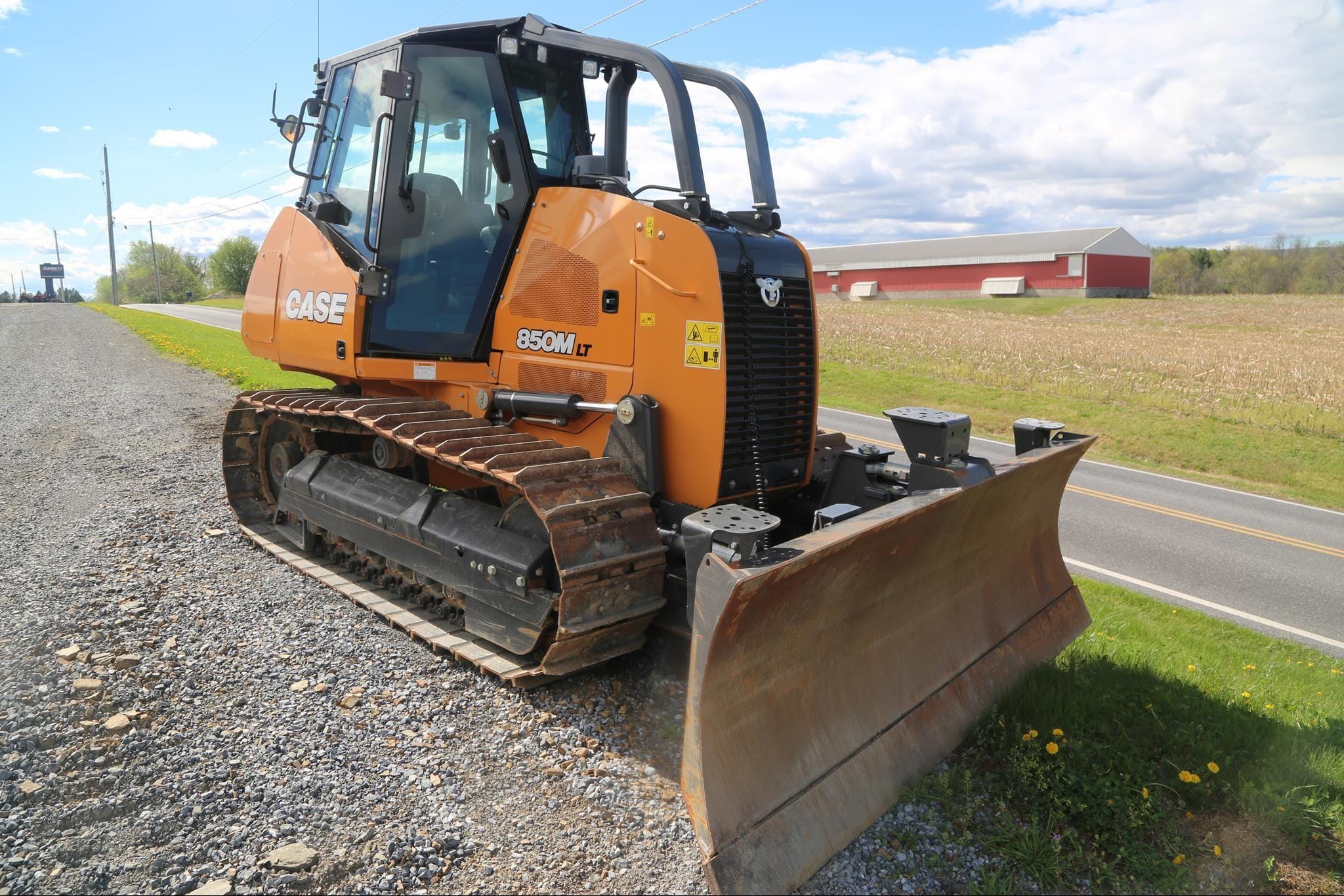 2023 Case 850M LT Equipment Image0