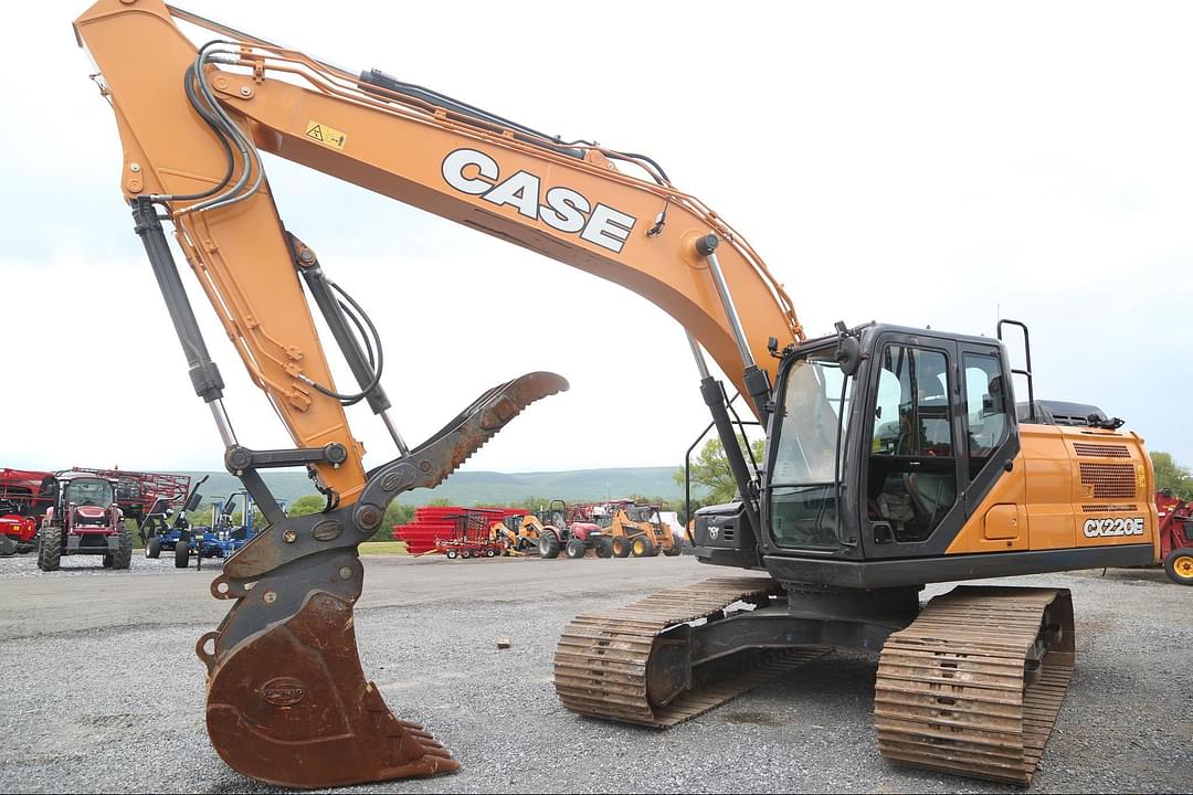 Image of Case CX220E Primary image