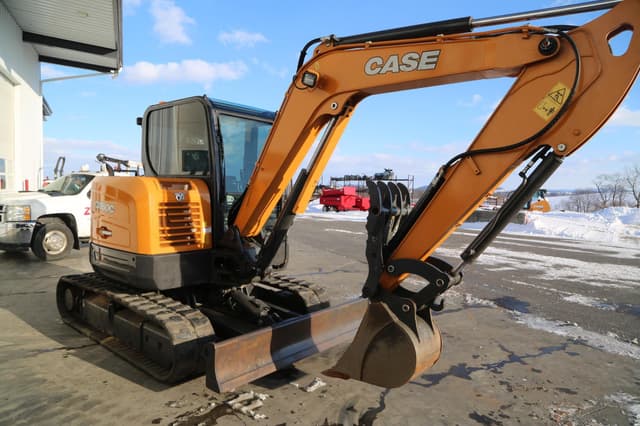 Image of Case CX60C equipment image 4
