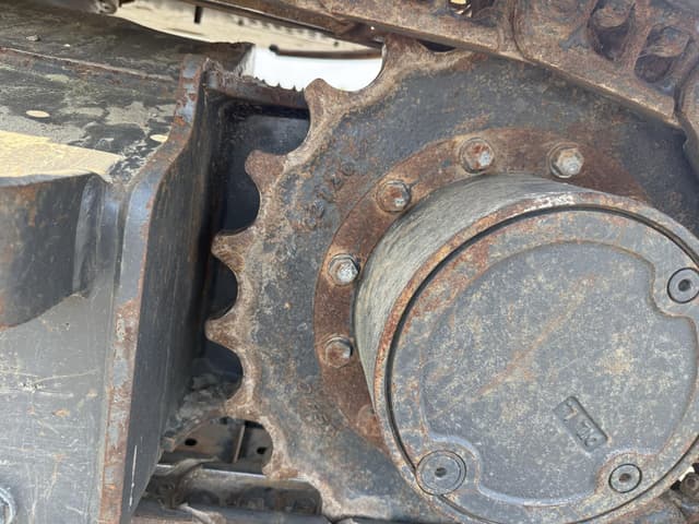 Image of Case CX75C equipment image 4