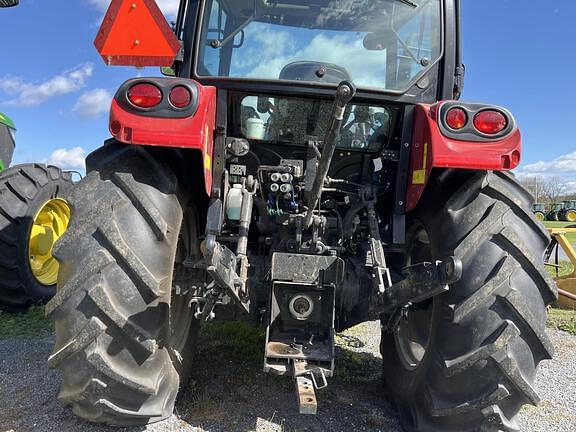 Image of Case IH Farmall 115A equipment image 3