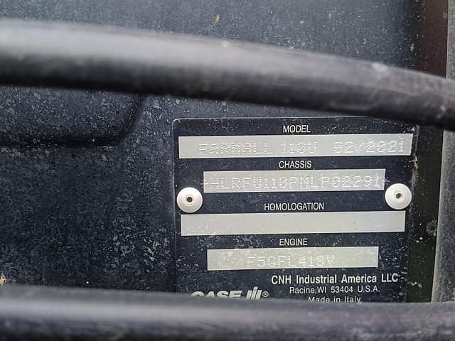 Image of Case IH Farmall 110U equipment image 2