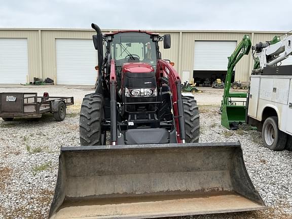 Image of Case IH Farmall 120A equipment image 2