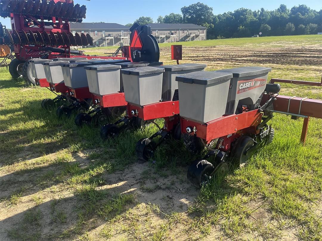 Image of Case IH 1215 Primary image