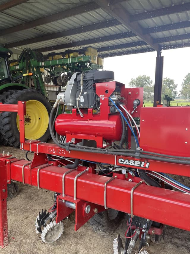 Image of Case IH 2110 equipment image 1